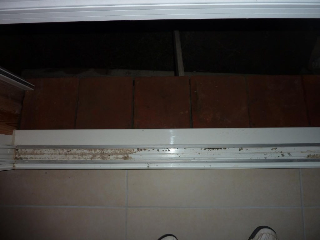 P1030205